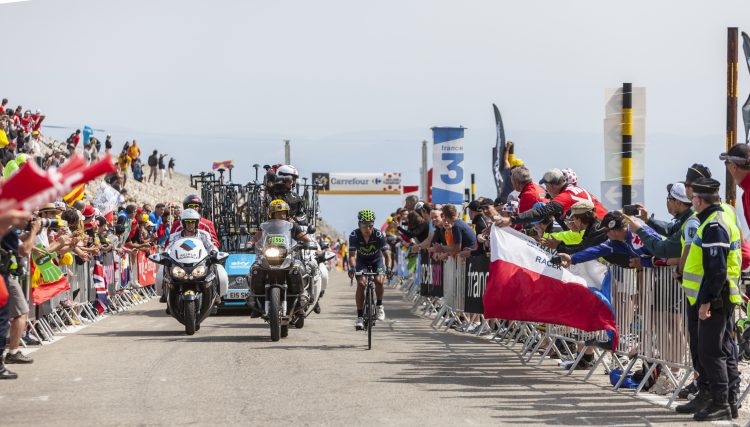 Nairo, ganador del Giro de Italia en 2014 y segundo en el Tour en 2013 y 2015, ha afirmado que es compatible disputar la vuelta italiana y la francesa, y disputar el primer puesto del Tour.
(Dreamstime)