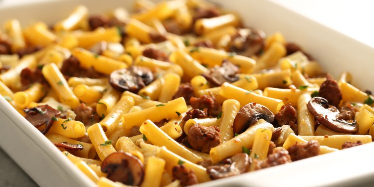 Acompana esta deliciosa receta con un delicioso vino o con tu bebida favorita. (Cortesía Passionforpasta.com)