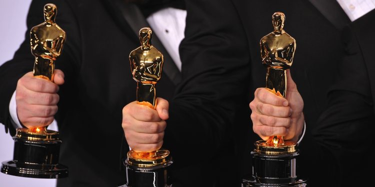 En el caso de "La La Land", el musical sobre sueños por cumplir, ganó recientemente la cifra récord de siete Globos de Oro y los especialistas consideran que podría acumular en torno a diez nominaciones en los Óscar. (DReamstime)