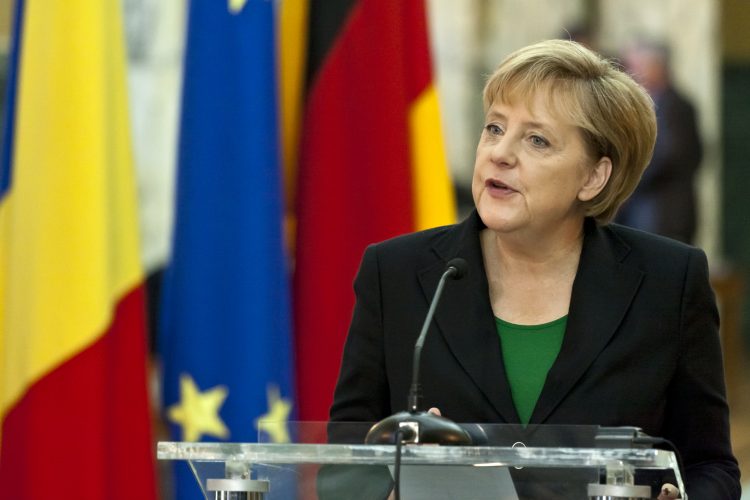 Merkel lamentó que "no hay progresos" en el arreglo del conflicto en el este de Ucrania, donde -dijo- "se acentúan las tendencias separaristas" de los prorrusos. (Dreamstime)