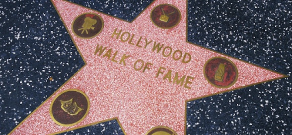 Aunque oficialmente se conoce como la relación de galardonados de 2018, la Cámara de Comercio de Hollywood aclaró que cada uno de los artistas reconocidos hoy tiene dos años para acudir a Hollywood Boulevard y desvelar su estrella en una ceremonia especial