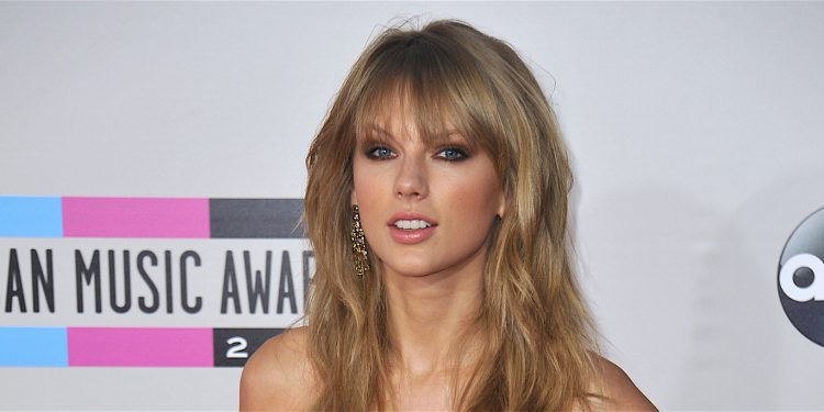 "Reputation" será el primer disco de Swift tras el exitoso "1989", publicado en 2014 y con el que ganó el Grammy al mejor álbum del año. (Dreamstime)
