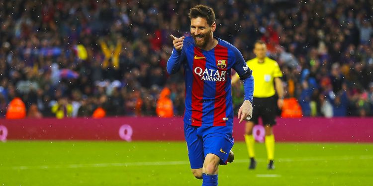 Alegría del jugador argentino del FC Barcelona, Leo Messi, tras marcar durante el partido de la trigésima jornada de Liga en Primera División que se juego en el Camp Nou. EFE/Alejandro García