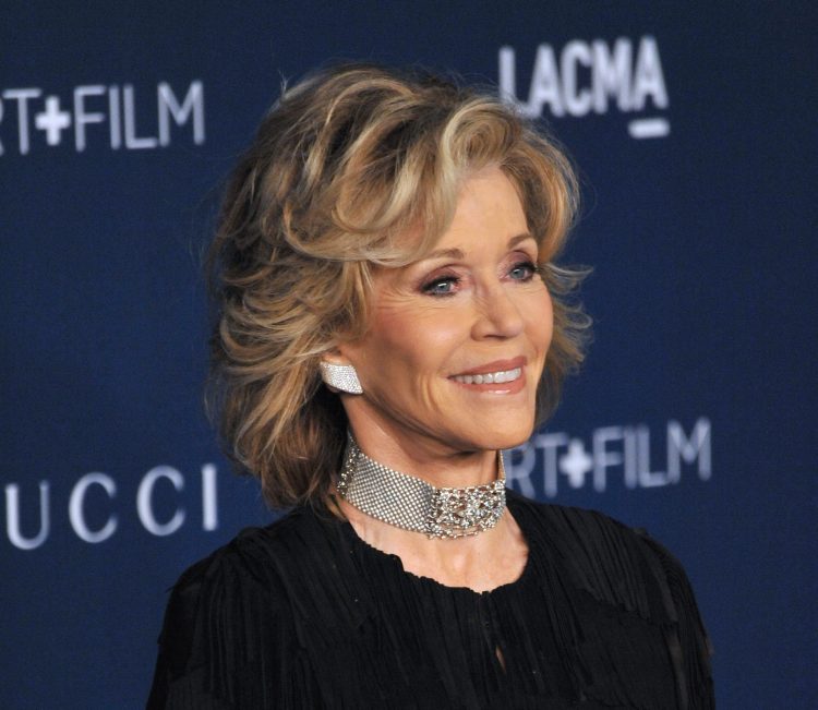 A lo que Redford respondió lacónicamente: "Eso de casi...", ya que la actriz cumple 80 en diciembre, lo que provocó la rápida reacción de Fonda con un divertido: "habla por ti" (Redford acaba de cumplir 81).
(Dreamstime)