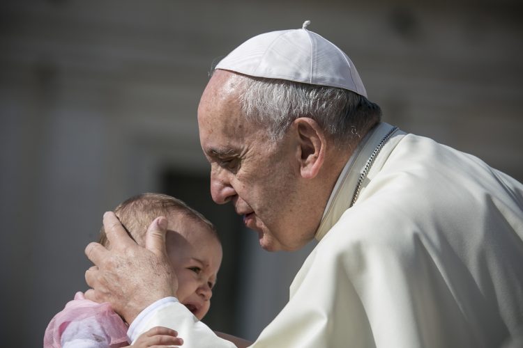 Morales y el papa se reunieron por primera vez en el Vaticano en 2013, ocasión en la que hablaron de la lucha contra la pobreza.
(Dreamstime)