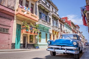 Eva Guida, de Montreal, ha visitado Cuba treinta veces en doce años y la mitad de esos viajes han sido a Santa Lucía, destino en el que repiten el 40 % de los canadienses: "Me encanta Cuba, lo que más me gusta es la gente, son muy amables, son como familia".
(Dreamstime)