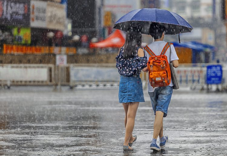 La tormenta se registró alrededor de las 17.00 hora local (22.00 GMT) del domingo en Peribán, un municipio dedicado principalmente a la agricultura, desbordando el río Cutio y una represa.
(Dreamstime)