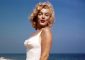Varias de estas fotografías se han publicado, incluido un par de imágenes del rostro de Monroe con su cabello rubio extendido sobre el borde de la camilla.
(Dreamstime)