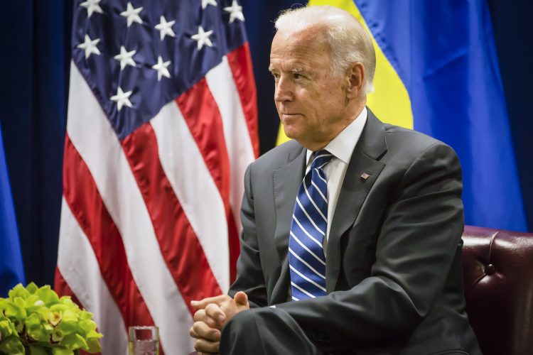 La Casa Blanca publicó este miércoles la transcripción de la conversación telefónica entre Trump y Zelenski, que muestra que el estadounidense pidió varias veces a Kiev que investigara a Biden.
(Dreamstime)