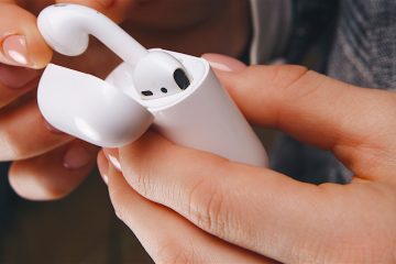 Los auriculares de gama alta de Apple pueden pedirse por internet a partir de este mismo lunes y estarán disponibles en tiendas físicas a partir del miércoles 30 de octubre a un precio de 249 dólares. (Dreamstime)
