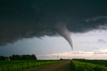 Las autoridades indicaron que los tornados y tormentas afectaron a un total de 18 condados en Misisipi, en los que han dejado a más de 72.000 personas sin acceso a la red eléctrica. 
(Dreamstime)