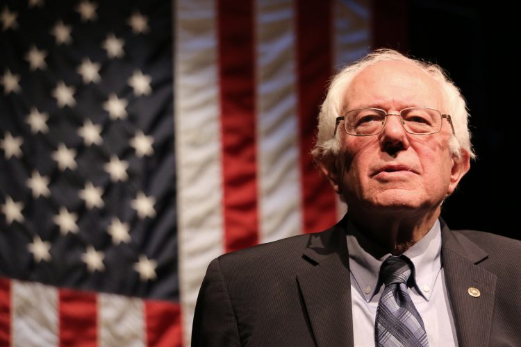 Sanders, quien se define como socialista, basó su campaña en una ambiciosa agenda para instaurar un sistema de salud público y gratuito en EEUU.
(Dreamstime)