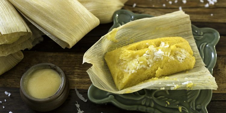 Tamales de Coco y Piña.