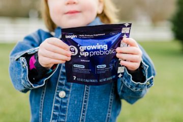 El nuevo suplemento diario Growing Up Prebiotics de la compañía ayuda a los niños a obtener la fibra y los nutrientes que necesitan para florecer ahora y más tarde.