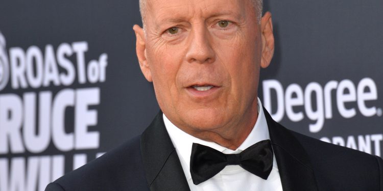 Bruce Willis (Idar-Oberstein, Alemania, 1955) se retira tras haber estrenado a finales de febrero la cinta "Gasolline Alley" y una semana después el filme de acción "A Day to Die".
(Dreamstime)