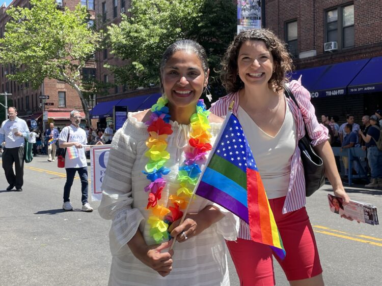 Diana Reyna, ex concejal de NYC, nacida en Brooklyn de origen dominicano, hizo campaña a la Vice-gobernación del estado de Nueva York con Tom Suozzi.