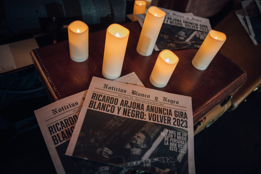 RA-TimesSquare-027-1024x683 RICARDO ARJONA se tomó New York con el lanzamiento de su gira "Blanco y Negro: Volver”