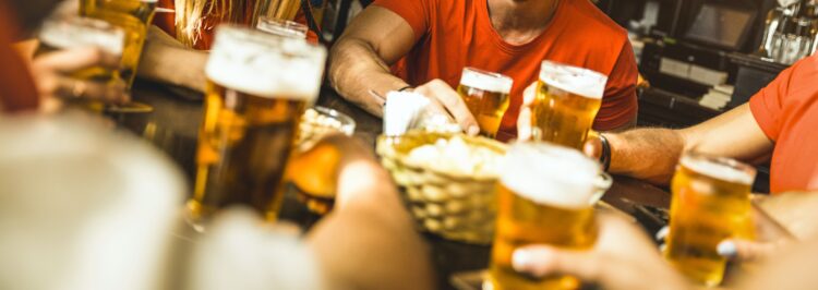 Peters lo atribuye a la variedad de opciones alcohólicas que existen hoy en día, a pesar de que la cerveza ha sido y sigue siendo un pilar en la cultura estadounidense.
(Dreamstime)