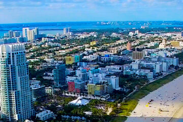 El festival es una carta de amor a Miami, una "ciudad que se reescribe continuamente", como dice su fundador, P. Scott Cunningham, y en ese sentido no sorprende que 'O, Miami' esté detrás del libro 'Ventanitas: Una ventana a la cultura cafetera de Miami", de Daniela Pérez Mirón y con fotografías de Gesi Schilling.
 (Dreamstime)