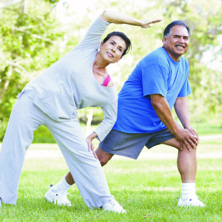 Adoptar un estilo de vida saludable y una dieta balanceada es esencial para mantener el colesterol en niveles óptimos y proteger tu corazón.