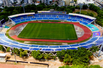 Fotografía aérea del estadio olímpico Félix Sánchez en Santo Domingo (República Dominicana). República Dominicana da los últimos toques a la organización del primer Mundial de Fútbol que acoge en su historia, el Femenino sub-17 que se disputará del 16 de octubre al 3 de noviembre en Santo Domingo y Santiago, la segunda ciudad del país y donde se jugará el partido inaugural entre la selección anfitriona y Ecuador. EFE/ Orlando Barría