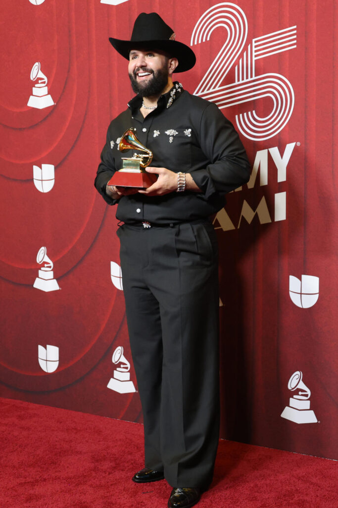 0866d92abb0eb3b2ffc62d513742be73faedbdd2w-683x1024 Resumen y ganadores de los premios Latin Grammy