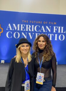 Nadine-Velazquez-Brooklyn-McLinn-Lisa-Vidal-y-Zulay-Henao COBERTURA EXCLUSIVA: Celebridades en la Convención de Cine Americana en Los Ángeles