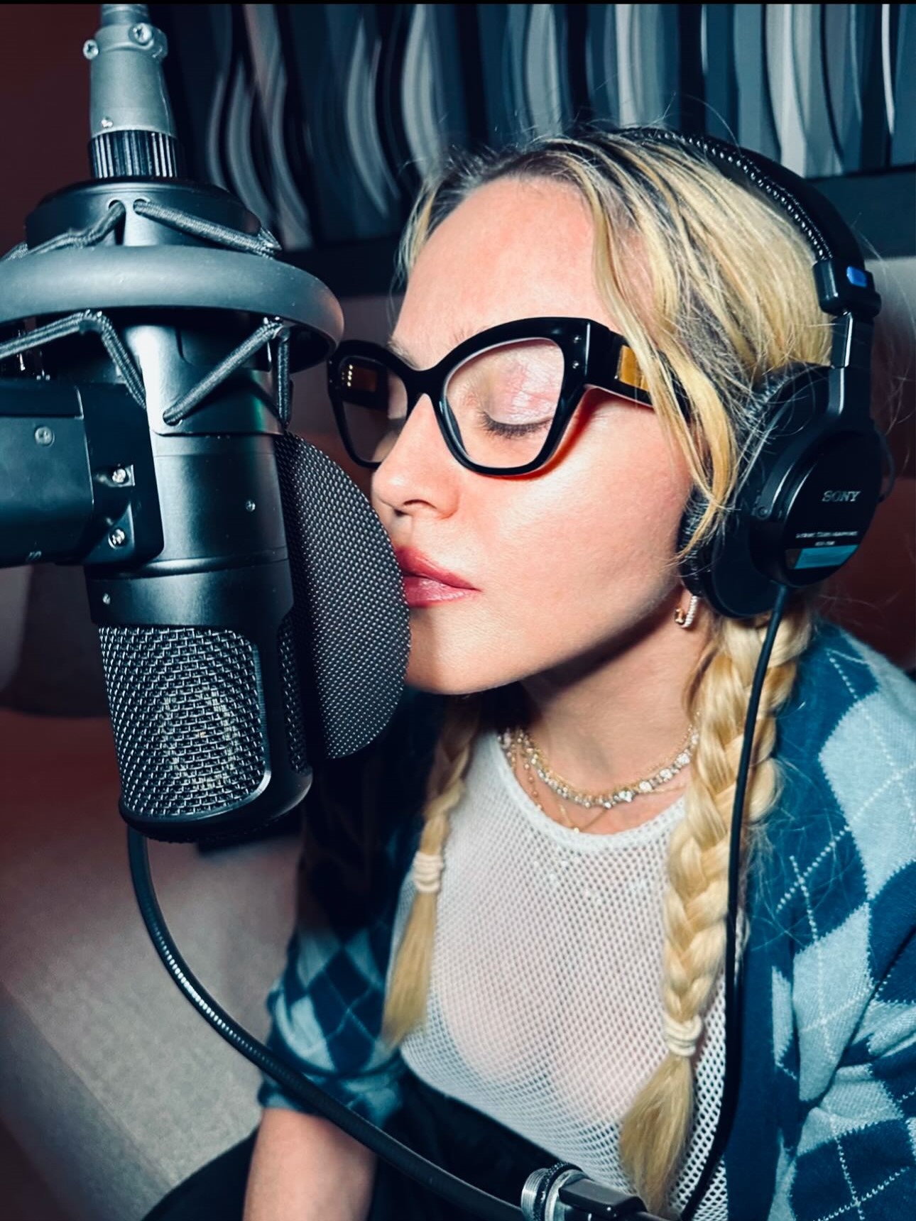 Snapinsta.app_470874582_18485190226058553_8630155435335161396_n_1024 Madonna avanza nueva música que graba con el productor de 'Confessions On A Dance Floor'