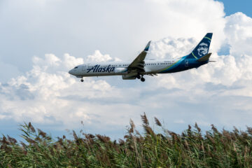 Alaskan Airlines © Clinweaver | Dreamstime.com