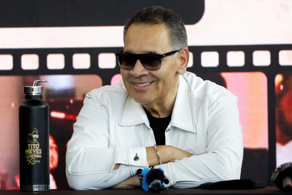 44d88e447732bf6bdc5cde52d7d61876d58466d8w-1024x676 A Tito Nieves le "da risa" cuando escucha que la salsa "revivió" gracias a Bad Bunny