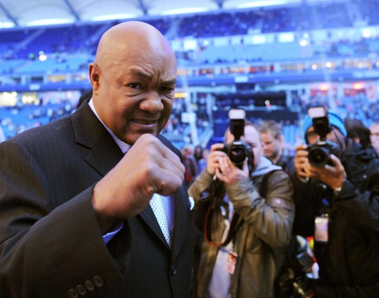 El exboxeador estadounidense George Foreman, En una imagen de archivo. EFE/CHRISTIAN CHARISIUS