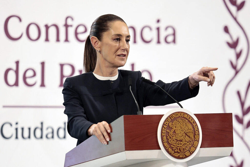 2a6a6844a56b0c2500f5aa408f5b32f05d4cb983w-1024x683 México ve “benéfico” el decreto de Trump para aliviar los aranceles automotrices