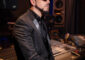 Fotografía cedida por Oscar Mena donde aparece el veterano reguetonero puertorriqueño Yandel quien presenta este jueves 'Yandel Sinfónico', el primer álbum grabado en vivo que fusiona completamente temas urbanos con una orquesta sinfónica "sin cambiarle la esencia al reguetón", según aseguró a EFE el artista. EFE/Oscar Mena