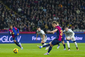 El centrocampista del FC Barcelona Dani Olmo en una imagen de archivo de esta temporada. EFE/Alejandro García