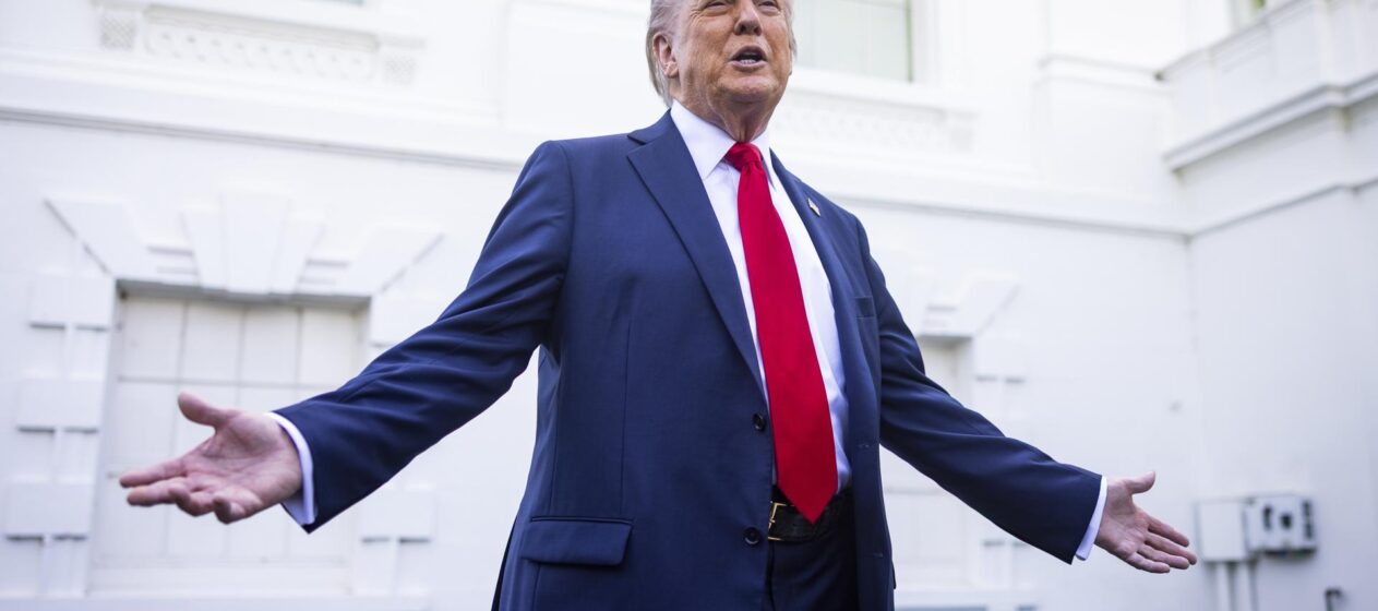 Fotografía de archivo del presidente de EE.UU., Donald Trump. EFE/EPA/ Jim Lo Scalzo