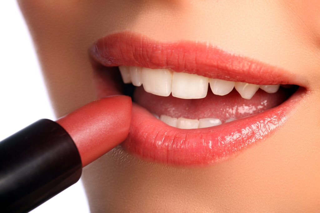 dreamstime_m_52027044-1024x787 ¿Qué tiene que ver la economía con tu labial, tu falda y tu Big Mac? Más de lo que imaginas